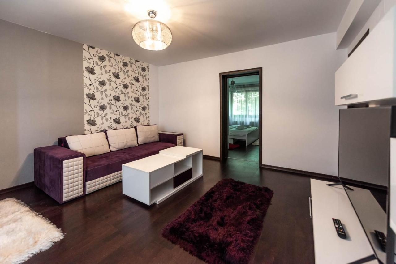 La Nueve Suite Braşov Extérieur photo