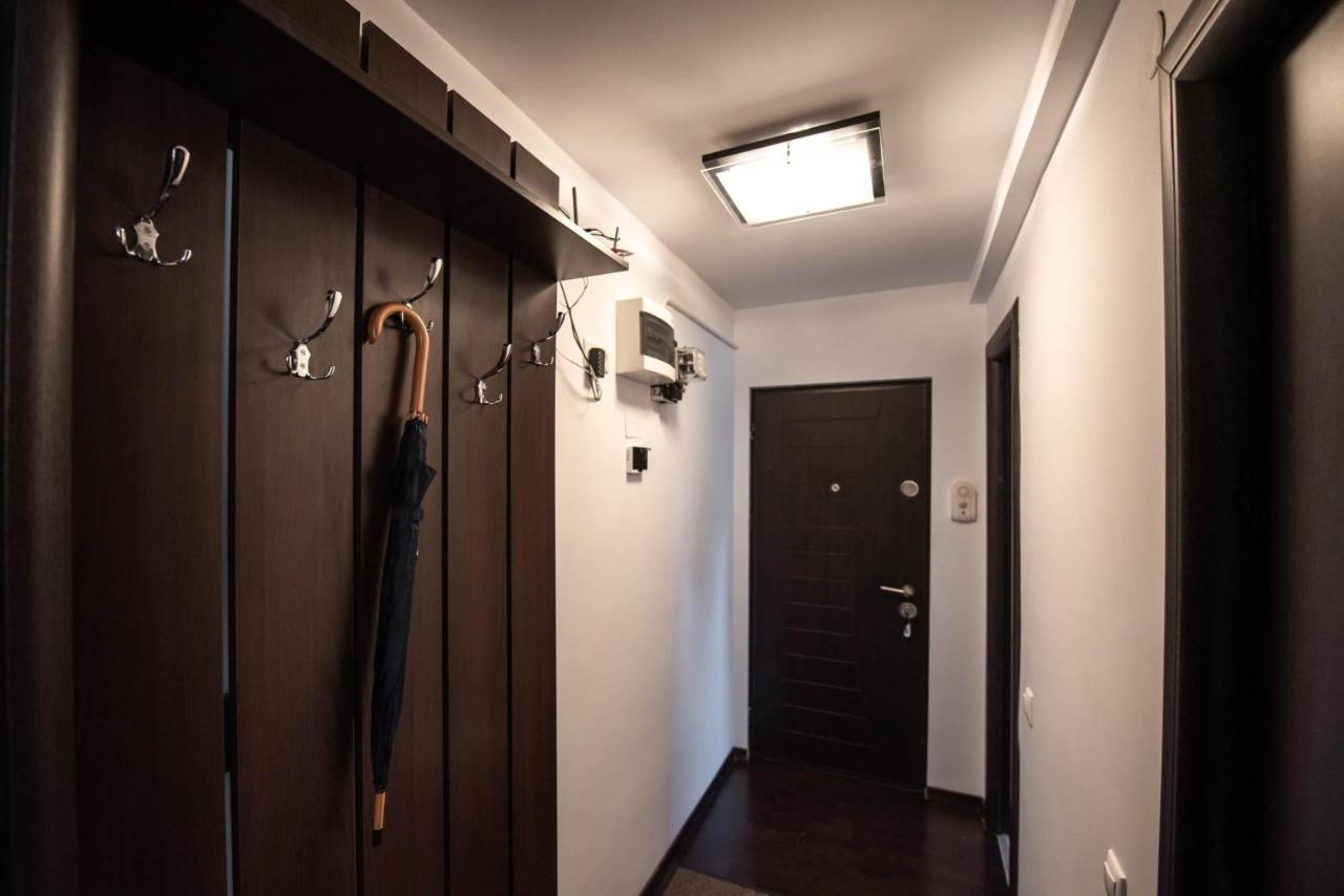 La Nueve Suite Braşov Extérieur photo